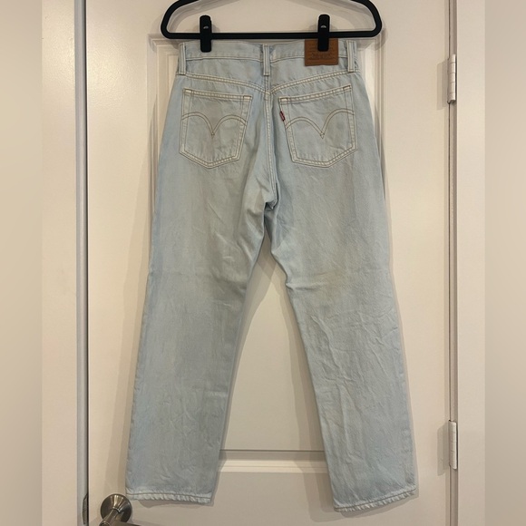Levi’s Wedgie Straight Jean - Picture 5 of 6